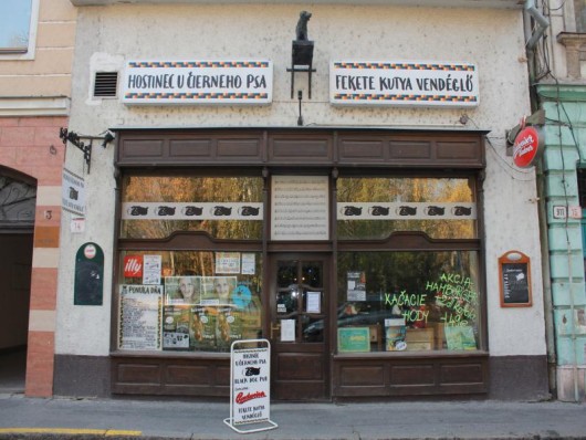 Blues folk klub Hostinec u Čierneho Psa Komárno