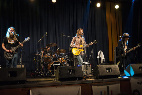 Americká kapelu The Steepwater Band na festivalu v Kolíne